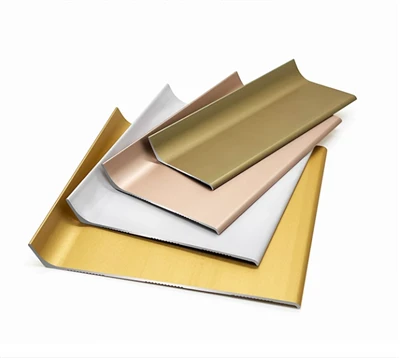 Bezdotykowa aluminiowa listwa przypodłogowa